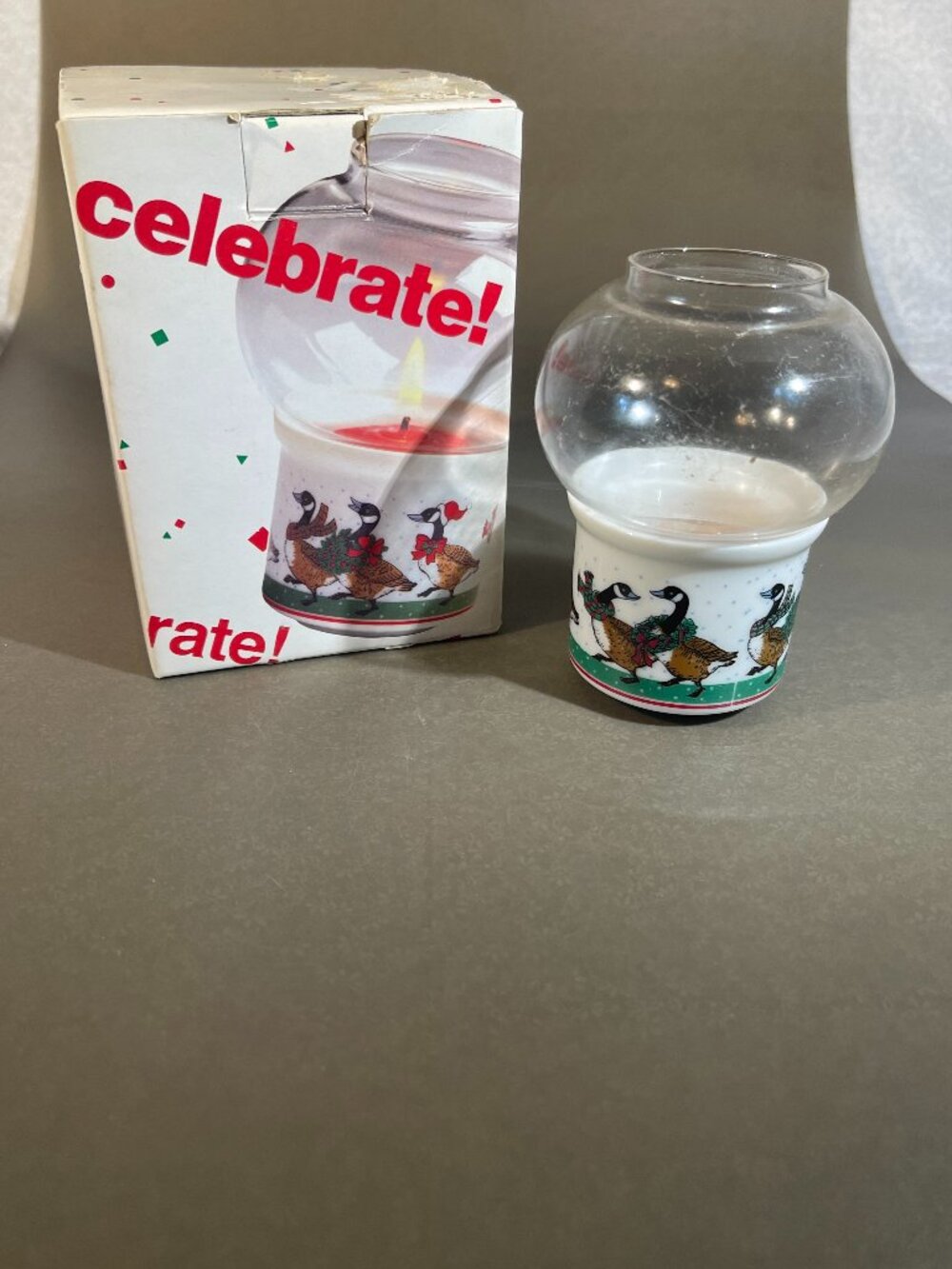 Vintage Hurricane Lamp Porcelain w Candle, Holiday Bear Christmas (533)